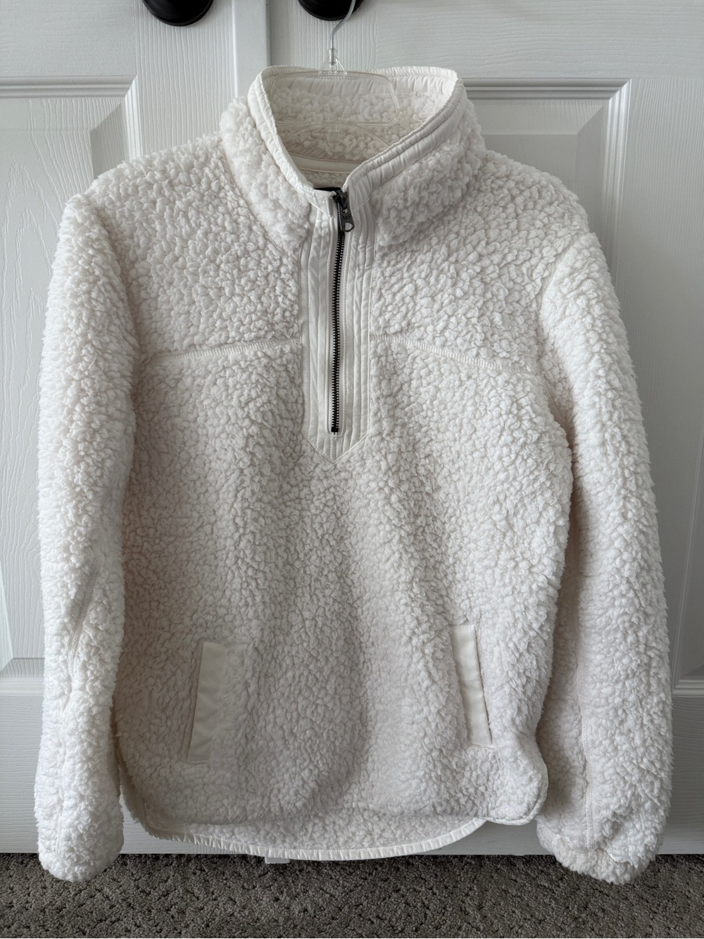 Abercrombie & Fitch Soft A&F Sherpa Quarter Zip Ivory M